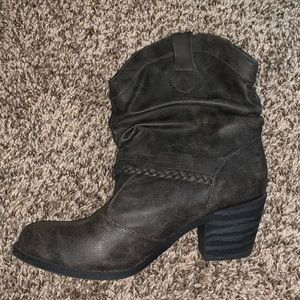 Ankle cowgirl boots